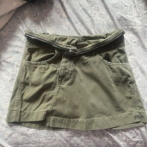 Khaki zipper skirt